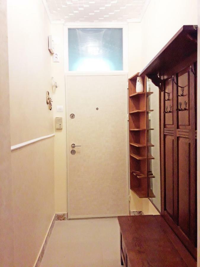 Ana'S Apartment Орадя Экстерьер фото